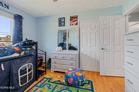 Tiny photo for 5736 Starr Avenue, Oregon, OH 43616 (MLS # 10012896)