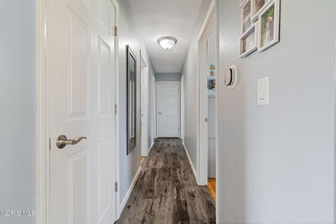Tiny photo for 5736 Starr Avenue, Oregon, OH 43616 (MLS # 10012896)