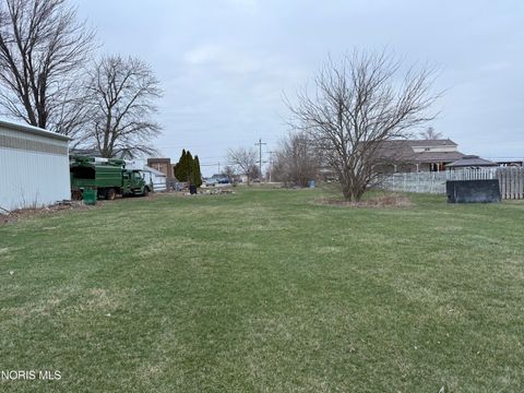 Tiny photo for 5164 Seaman Road, Oregon, OH 43616 (MLS # 10005370)