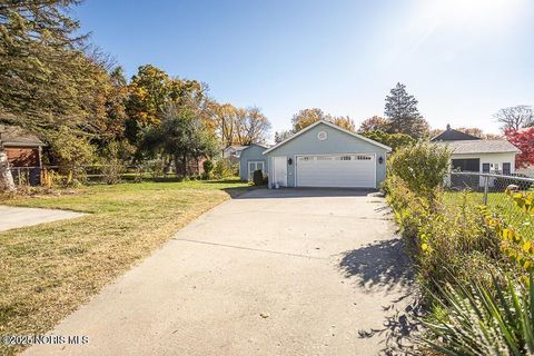 Tiny photo for 2149 Westbrook Drive, Toledo, OH 43613 (MLS # 10001916)
