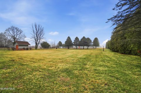 Tiny photo for 1351 Co Rd C, Swanton, OH 43558 (MLS # 10005048)