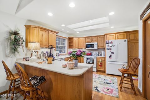 Tiny photo for 1351 Co Rd C, Swanton, OH 43558 (MLS # 10005048)