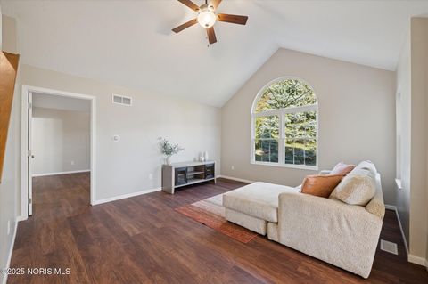 Tiny photo for 29918 Zachary Lane, Rossford, OH 43460 (MLS # 10000243)