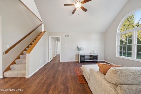 Tiny photo for 29918 Zachary Lane, Rossford, OH 43460 (MLS # 10000243)