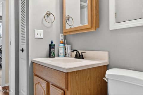 Tiny photo for 10325 Cliffwood Road, Perrysburg, OH 43551 (MLS # 10004524)