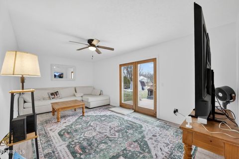 Tiny photo for 10325 Cliffwood Road, Perrysburg, OH 43551 (MLS # 10004524)