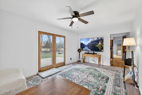 Tiny photo for 10325 Cliffwood Road, Perrysburg, OH 43551 (MLS # 10004524)