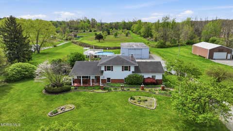 Homes For Sale - 3195 County Road B<br/> Swanton, OH 43558