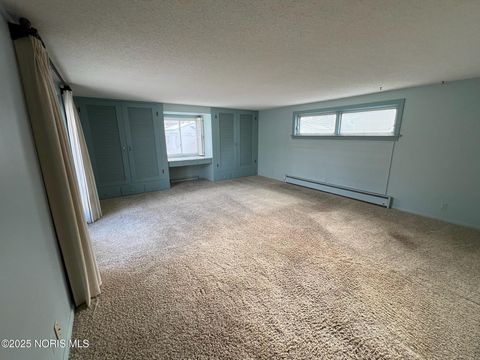 Tiny photo for 935 Latty Street, Defiance, OH 43512 (MLS # 10002399)