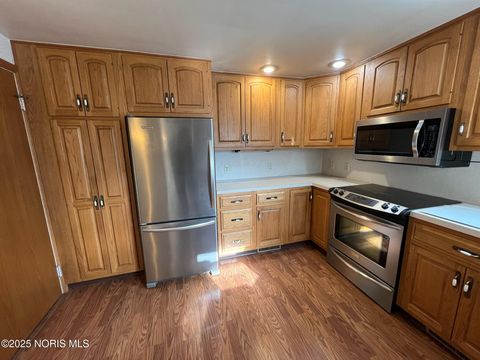 Tiny photo for 935 Latty Street, Defiance, OH 43512 (MLS # 10002399)