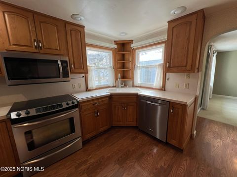 Tiny photo for 935 Latty Street, Defiance, OH 43512 (MLS # 10002399)