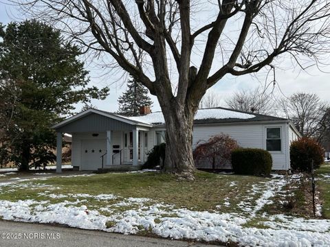 Tiny photo for 935 Latty Street, Defiance, OH 43512 (MLS # 10002399)
