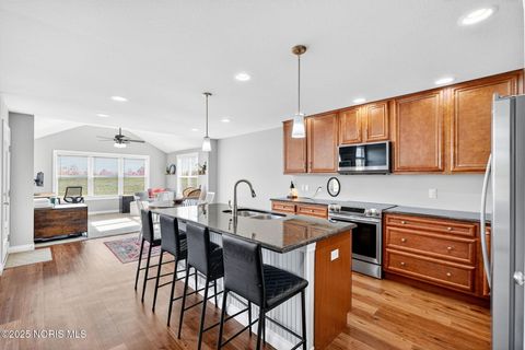 Tiny photo for 4161 Grande Lake Drive, Maumee, OH 43537 (MLS # 10001025)