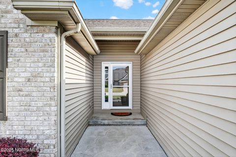 Tiny photo for 4161 Grande Lake Drive, Maumee, OH 43537 (MLS # 10001025)