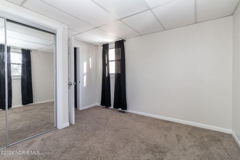 Tiny photo for 2517 Portsmouth Avenue, Toledo, OH 43613 (MLS # 10003408)