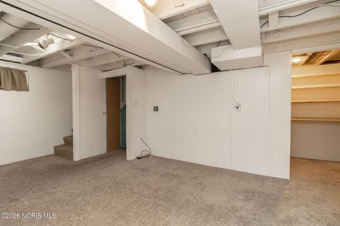 Tiny photo for 2517 Portsmouth Avenue, Toledo, OH 43613 (MLS # 10003408)