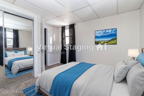 Tiny photo for 2517 Portsmouth Avenue, Toledo, OH 43613 (MLS # 10003408)