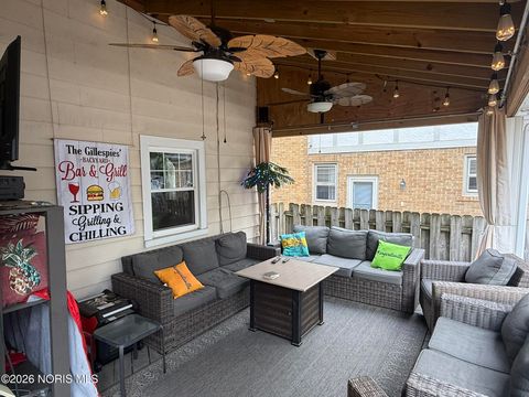 Tiny photo for 2517 Portsmouth Avenue, Toledo, OH 43613 (MLS # 10003408)