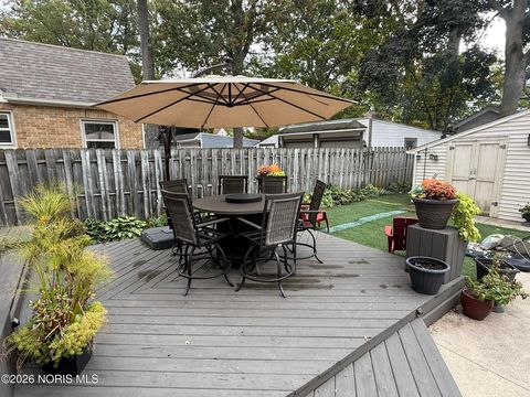 Tiny photo for 2517 Portsmouth Avenue, Toledo, OH 43613 (MLS # 10003408)