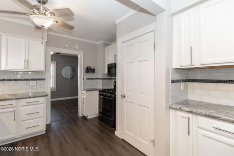 Tiny photo for 2517 Portsmouth Avenue, Toledo, OH 43613 (MLS # 10003408)