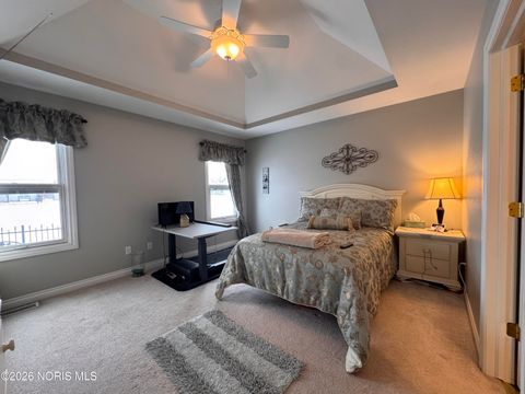 Tiny photo for 26347 Emerald Lakes Drive, Perrysburg, OH 43551 (MLS # 10003624)