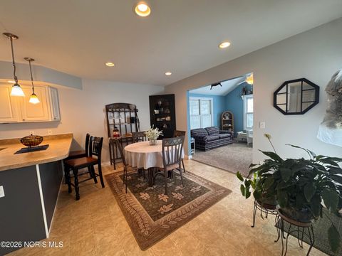 Tiny photo for 26347 Emerald Lakes Drive, Perrysburg, OH 43551 (MLS # 10003624)