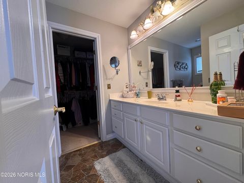 Tiny photo for 26347 Emerald Lakes Drive, Perrysburg, OH 43551 (MLS # 10003624)