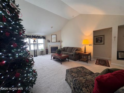 Tiny photo for 26347 Emerald Lakes Drive, Perrysburg, OH 43551 (MLS # 10003624)