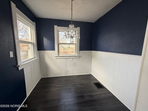 Tiny photo for 1846 Wellesley Drive, Toledo, OH 43606 (MLS # 10002995)