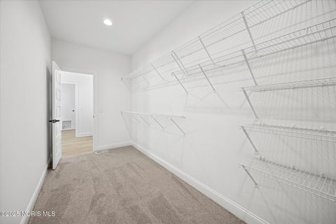 Tiny photo for 7618 Peppergrass Crossing, Monclova, OH 43542 (MLS # 10002167)