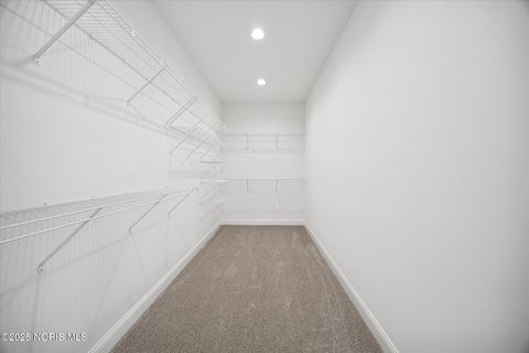 Tiny photo for 7618 Peppergrass Crossing, Monclova, OH 43542 (MLS # 10002167)