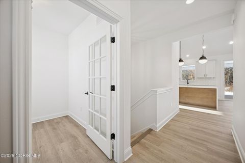 Tiny photo for 7618 Peppergrass Crossing, Monclova, OH 43542 (MLS # 10002167)