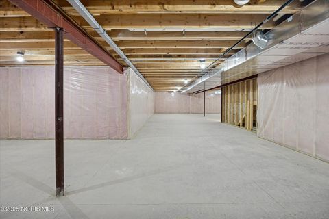 Tiny photo for 7618 Peppergrass Crossing, Monclova, OH 43542 (MLS # 10002167)