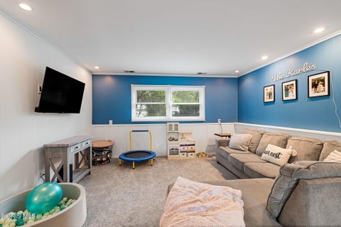 Tiny photo for 2160 Eastedge Drive, Toledo, OH 43614 (MLS # 10012893)