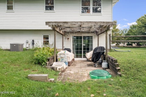 Tiny photo for 2160 Eastedge Drive, Toledo, OH 43614 (MLS # 10012893)