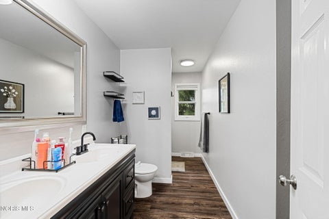Tiny photo for 2160 Eastedge Drive, Toledo, OH 43614 (MLS # 10012893)