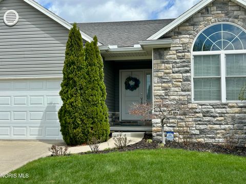 Tiny photo for 812 Meadowchase Lane, Toledo, OH 43615 (MLS # 10006350)