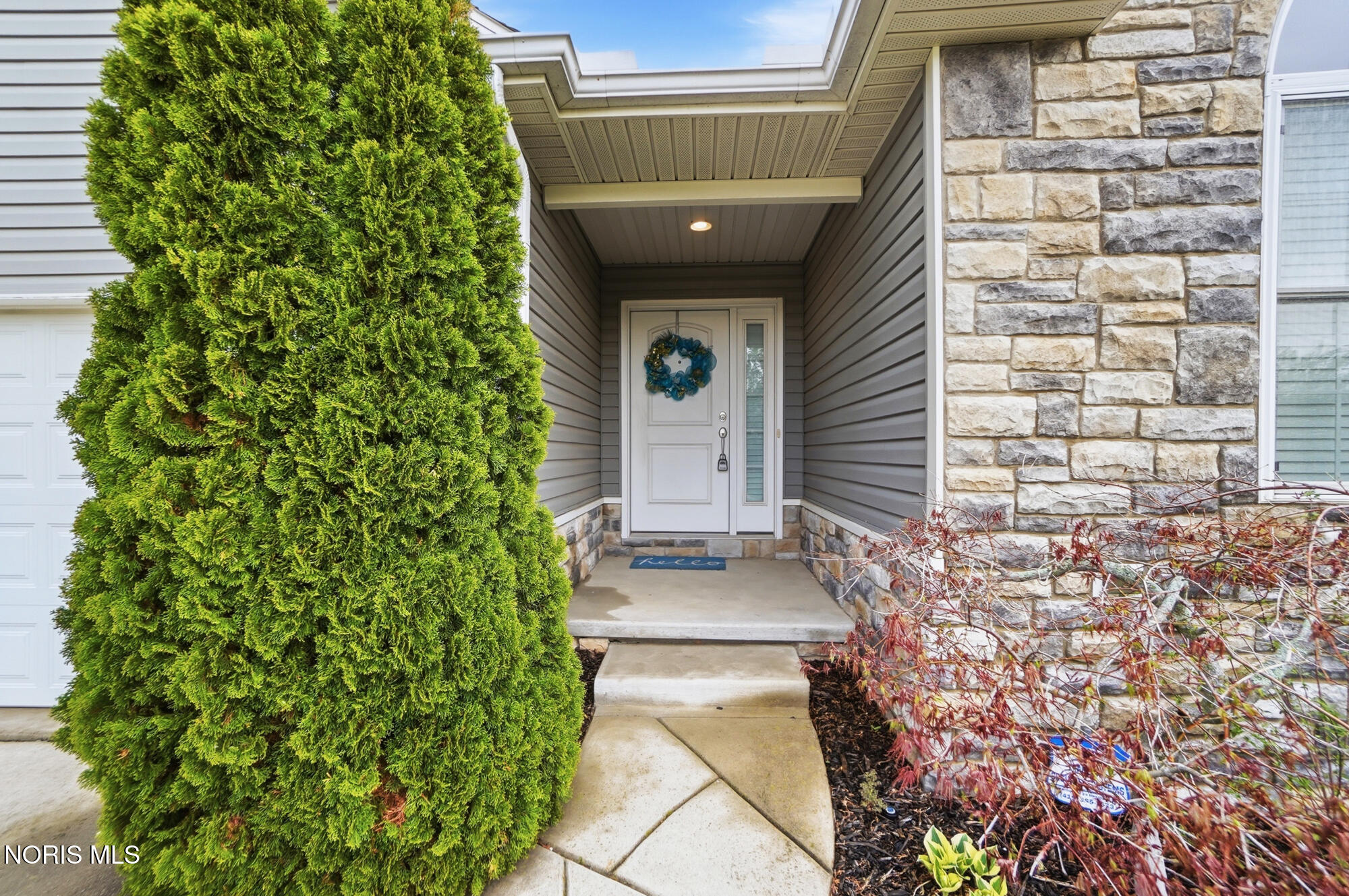 812 Meadowchase Lane