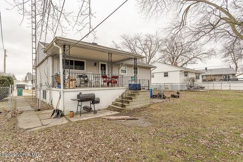 Tiny photo for 2448 Norma Place, Northwood, OH 43619 (MLS # 10003055)