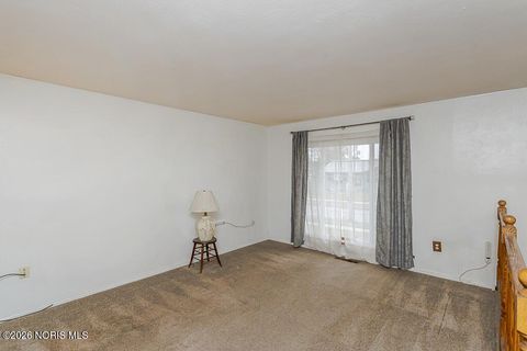 Tiny photo for 2448 Norma Place, Northwood, OH 43619 (MLS # 10003055)