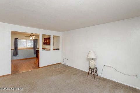 Tiny photo for 2448 Norma Place, Northwood, OH 43619 (MLS # 10003055)