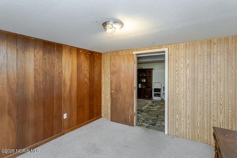 Tiny photo for 2448 Norma Place, Northwood, OH 43619 (MLS # 10003055)