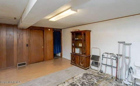 Tiny photo for 2448 Norma Place, Northwood, OH 43619 (MLS # 10003055)