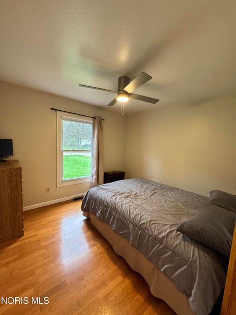 Tiny photo for 1860 Bobolink Lane, Toledo, OH 43615 (MLS # 10014775)