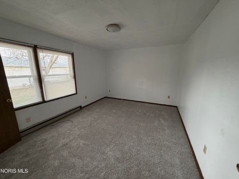 Tiny photo for 835 Bell Street, Defiance, OH 43512 (MLS # 10005535)