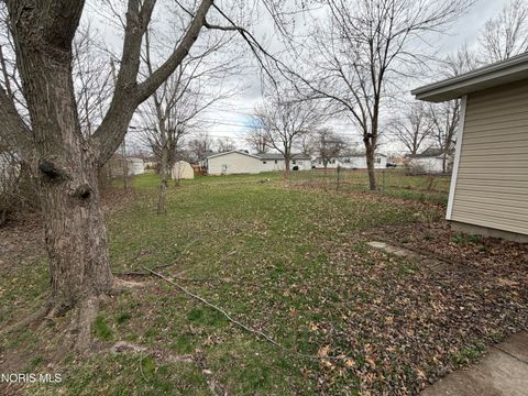 Tiny photo for 835 Bell Street, Defiance, OH 43512 (MLS # 10005535)