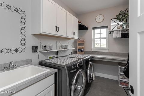 Tiny photo for 9312 Bowman Farms Lane, Sylvania, OH 43560 (MLS # 10006945)