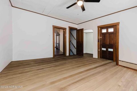 Tiny photo for 807 W Main Cross Street, Findlay, OH 45840 (MLS # 10003780)