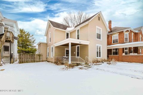 Tiny photo for 807 W Main Cross Street, Findlay, OH 45840 (MLS # 10003780)