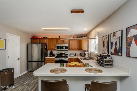 Tiny photo for 552 Crystal Lake Drive, Holland, OH 43528 (MLS # 10013998)